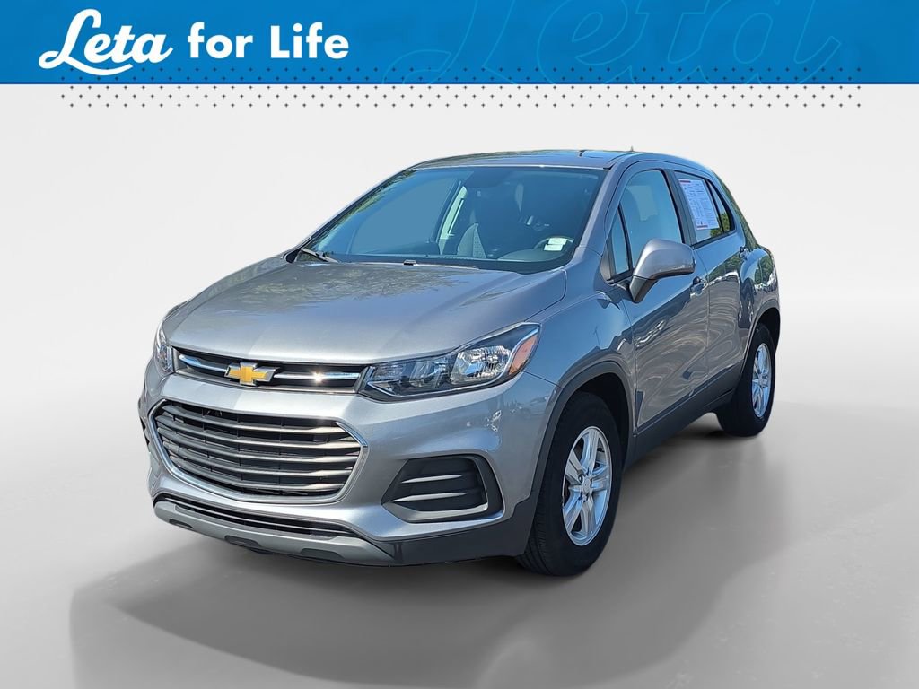 Used 2020 Chevrolet Trax LS w/ Tint and Cruise Package FWD image 1