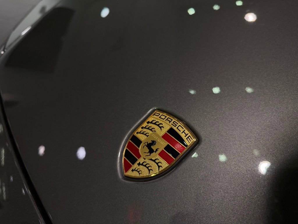 Used 2024 Porsche 911 Carrera RWD image 36
