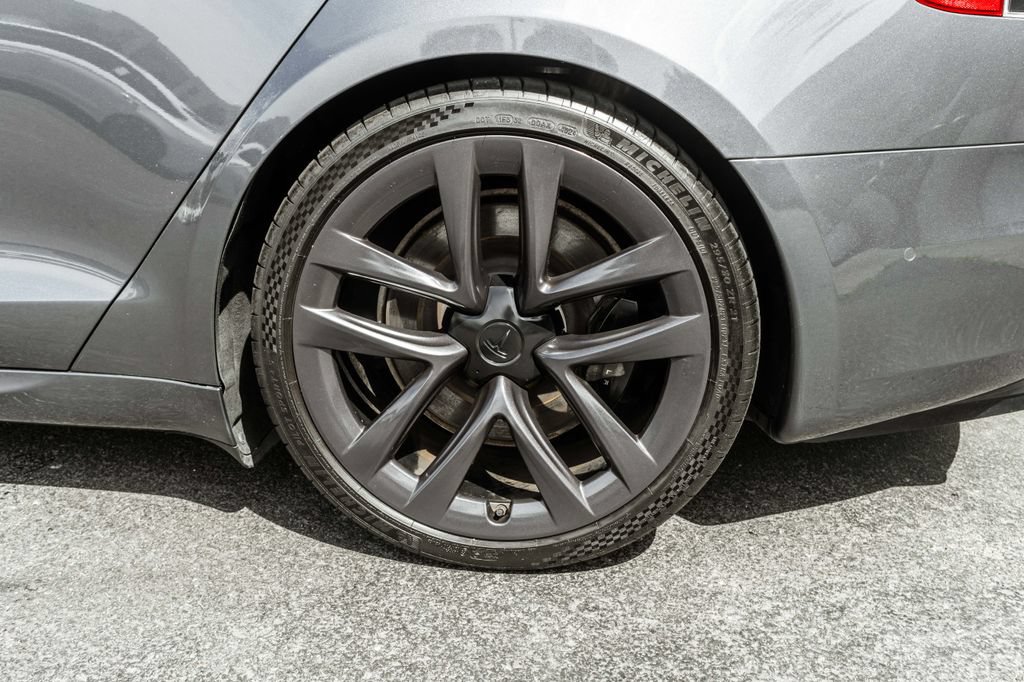 Used 2021 Tesla Model S Plaid AWD/4WD image 30
