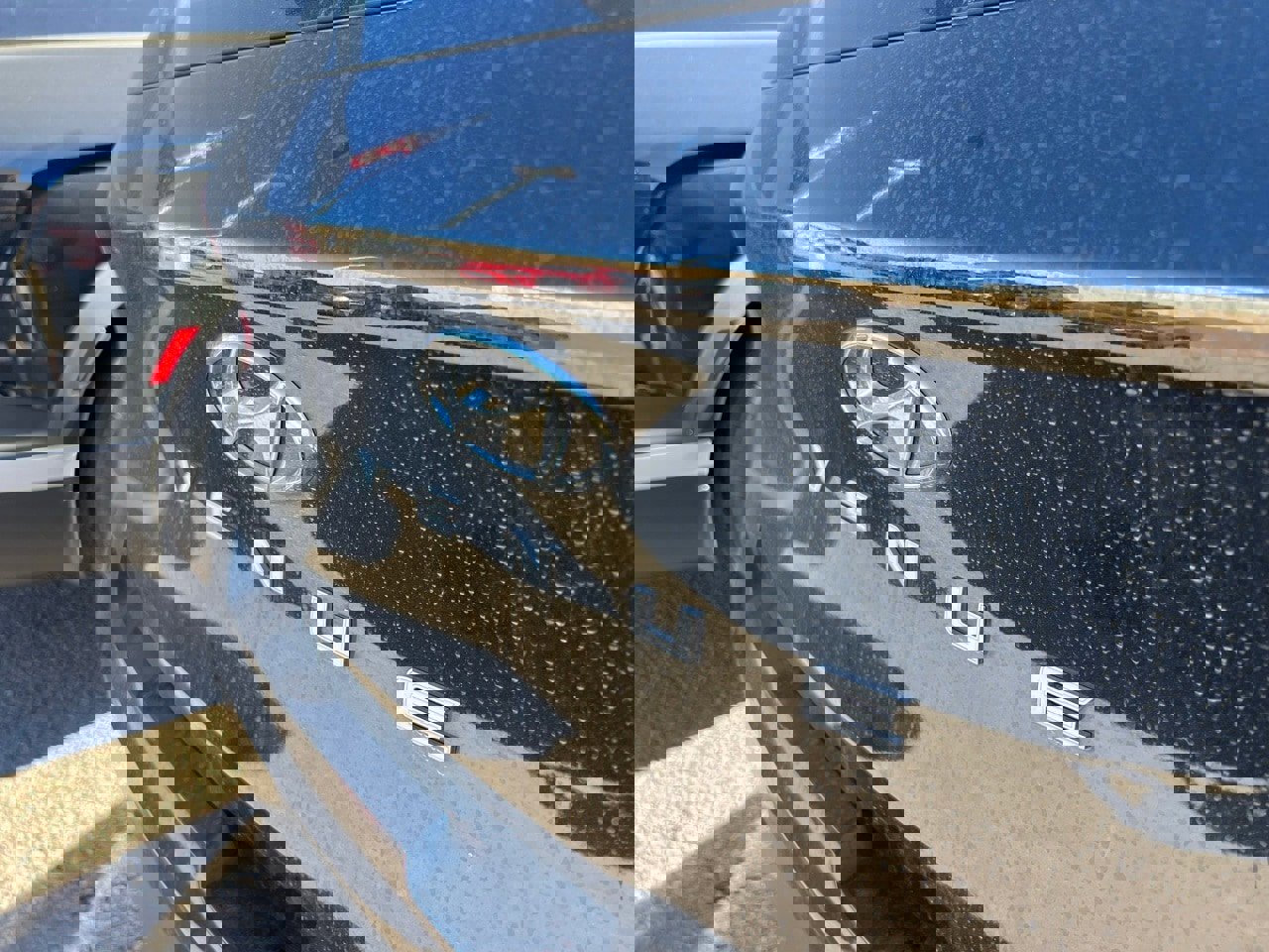 Certified 2023 Hyundai Venue SE image 9