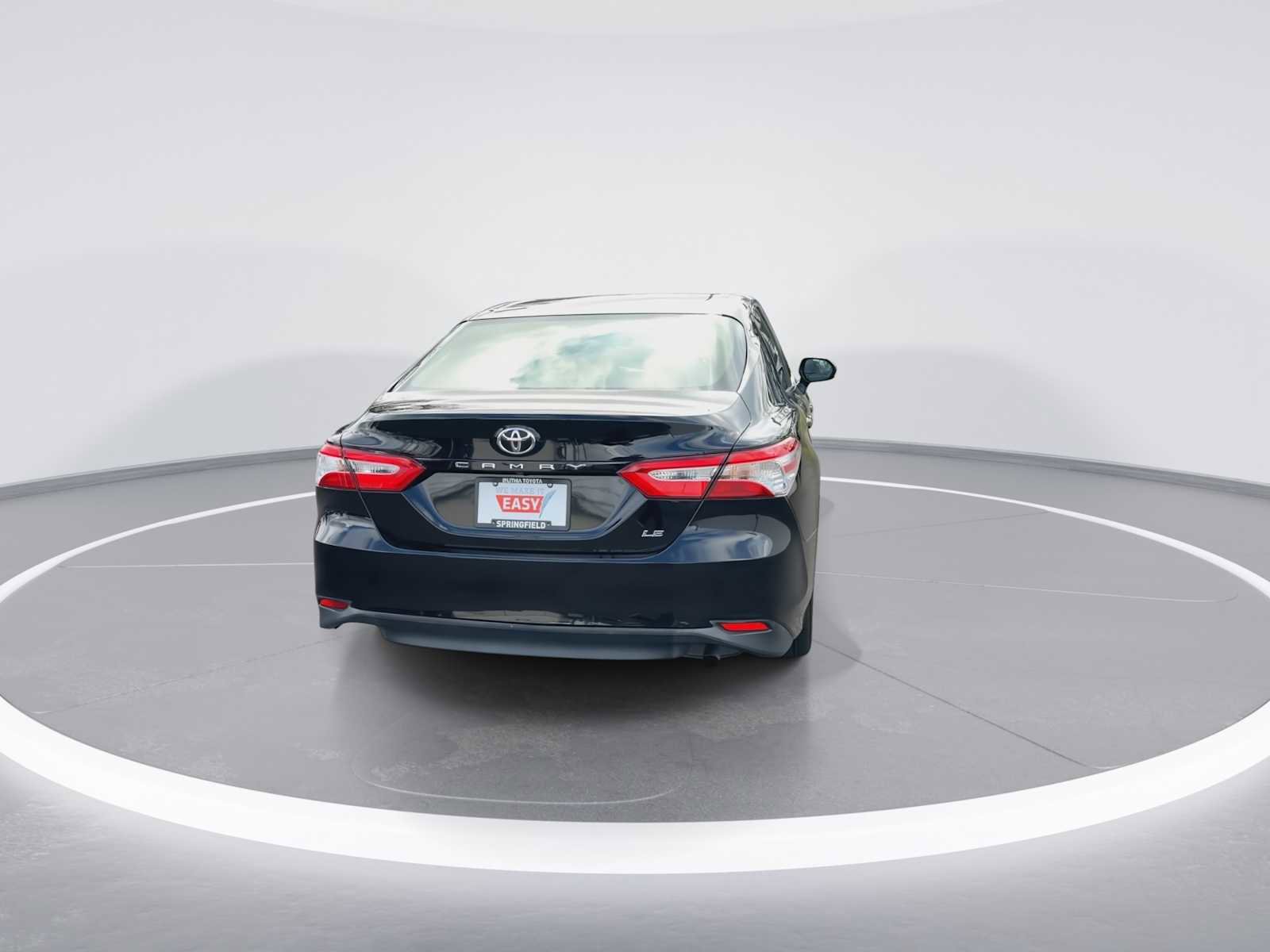 Certified 2018 Toyota Camry LE image 7