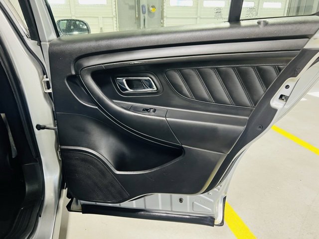 Used 2019 Ford Taurus Police Interceptor AWD image 29