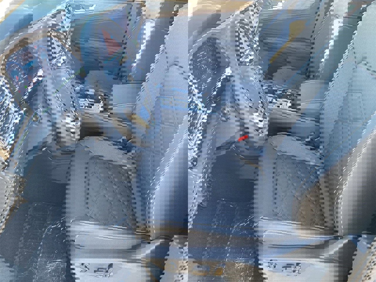 New 2026 Volkswagen Atlas SE image 15