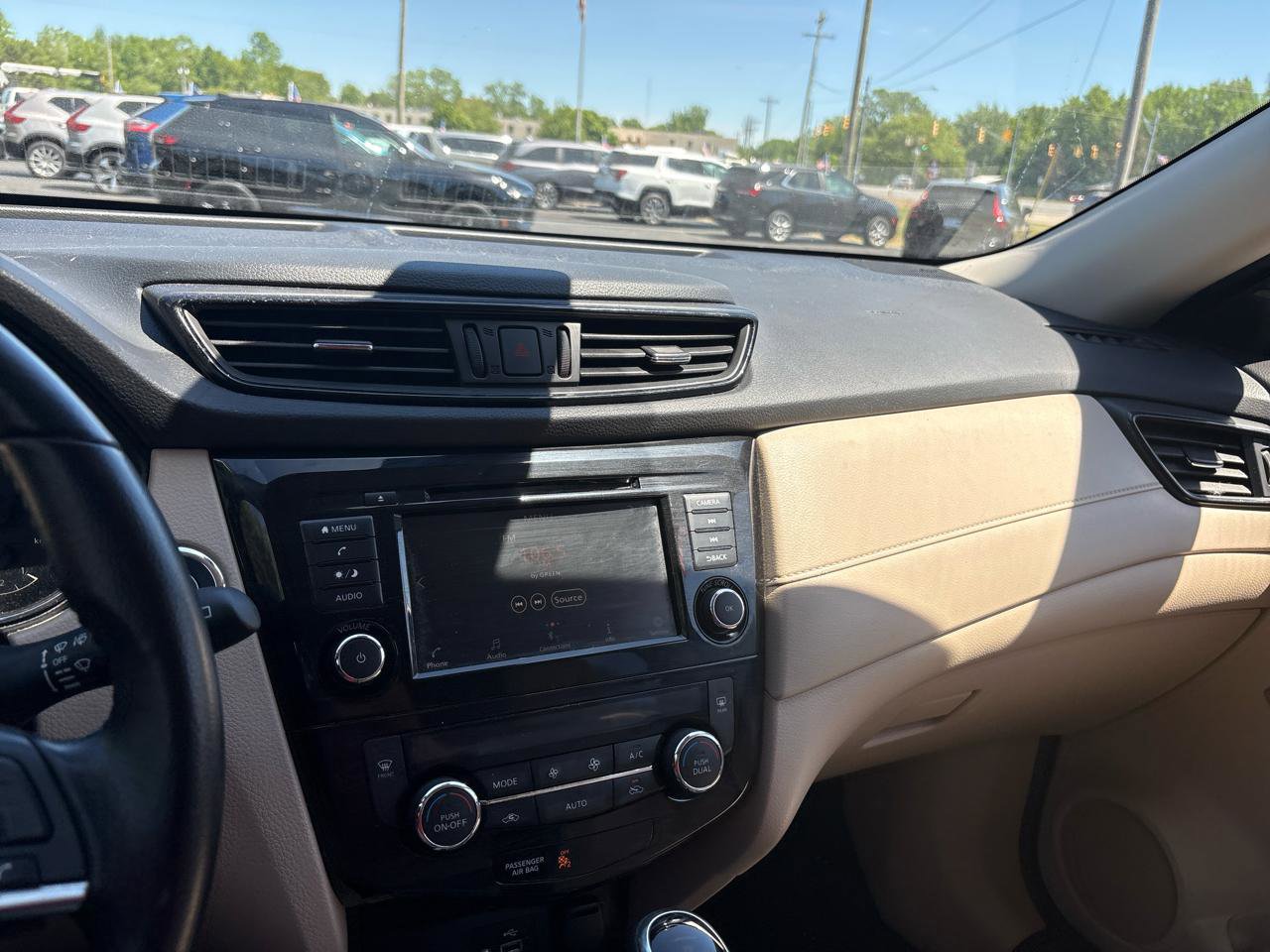 Used 2020 Nissan Rogue SV AWD/4WD image 21