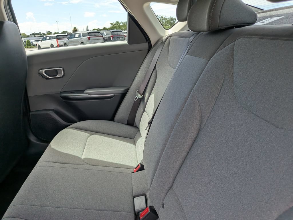 Certified 2025 Kia K4 FWD image 16