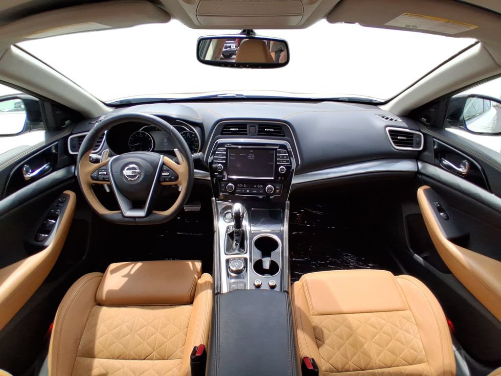 Used 2017 Nissan Maxima SR FWD image 11