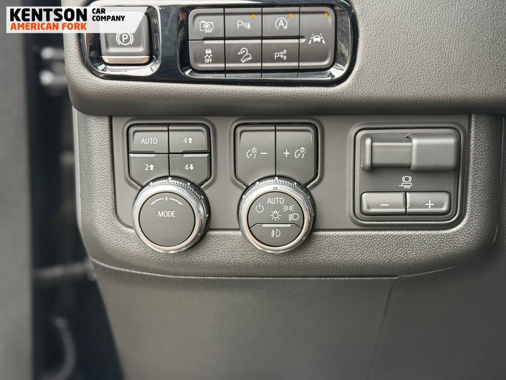 Used 2026 GMC Yukon Elevation image 25