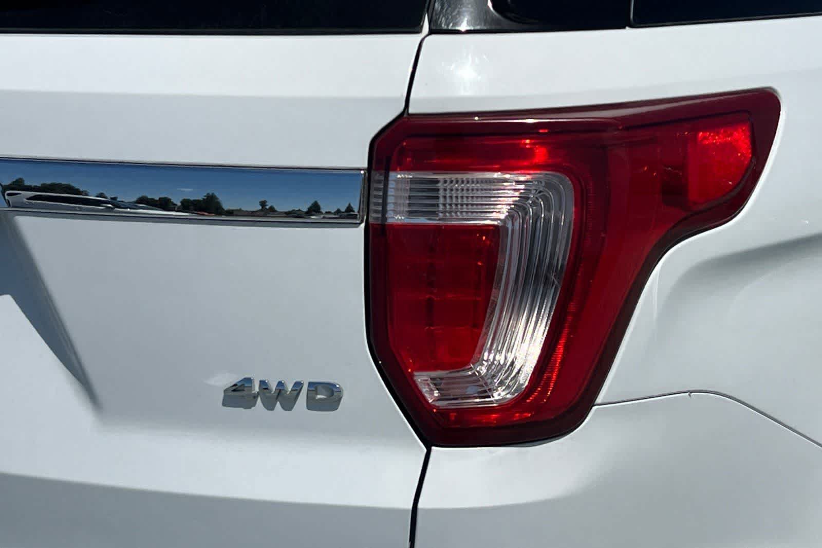 Used 2016 Ford Explorer 4WD image 13