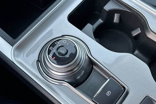 Used 2023 Ford Edge SEL image 24