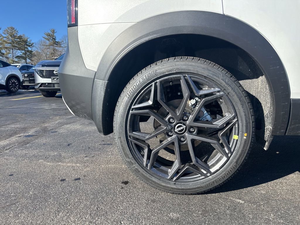 New 2026 Nissan Kicks SR w/ SR Premium Package AWD/4WD image 9