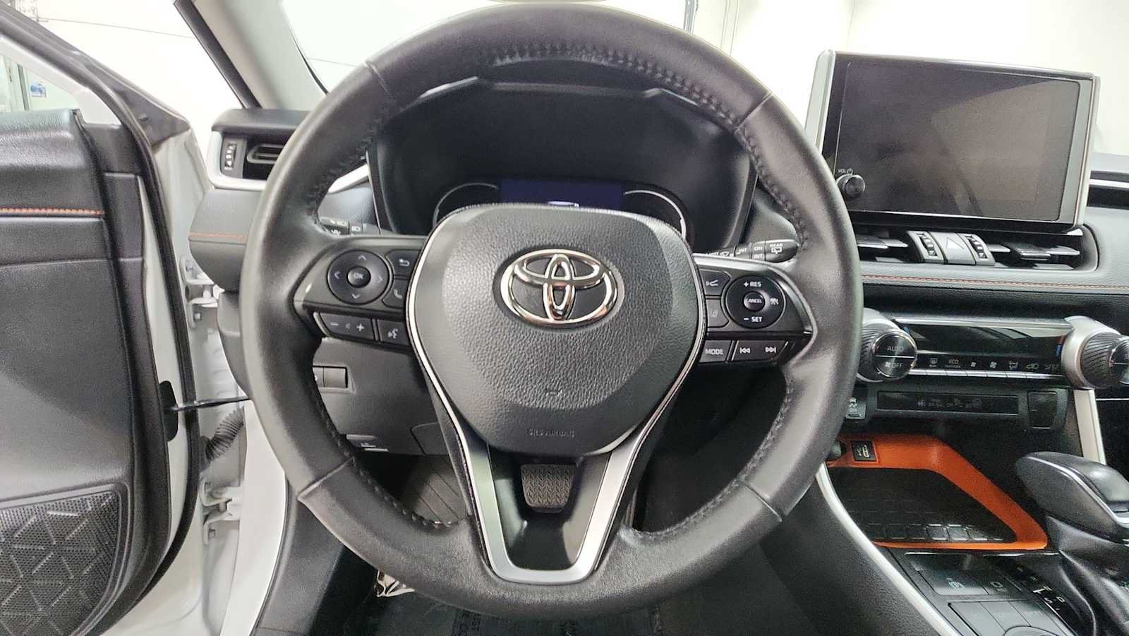 Used 2024 Toyota RAV4 Adventure AWD/4WD image 16