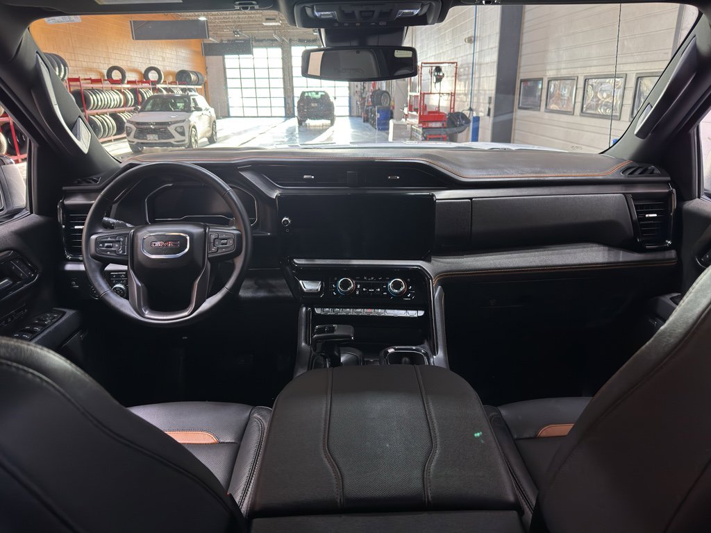 Used 2025 GMC Sierra 1500 AT4 w/ AT4 Premium Package image 16