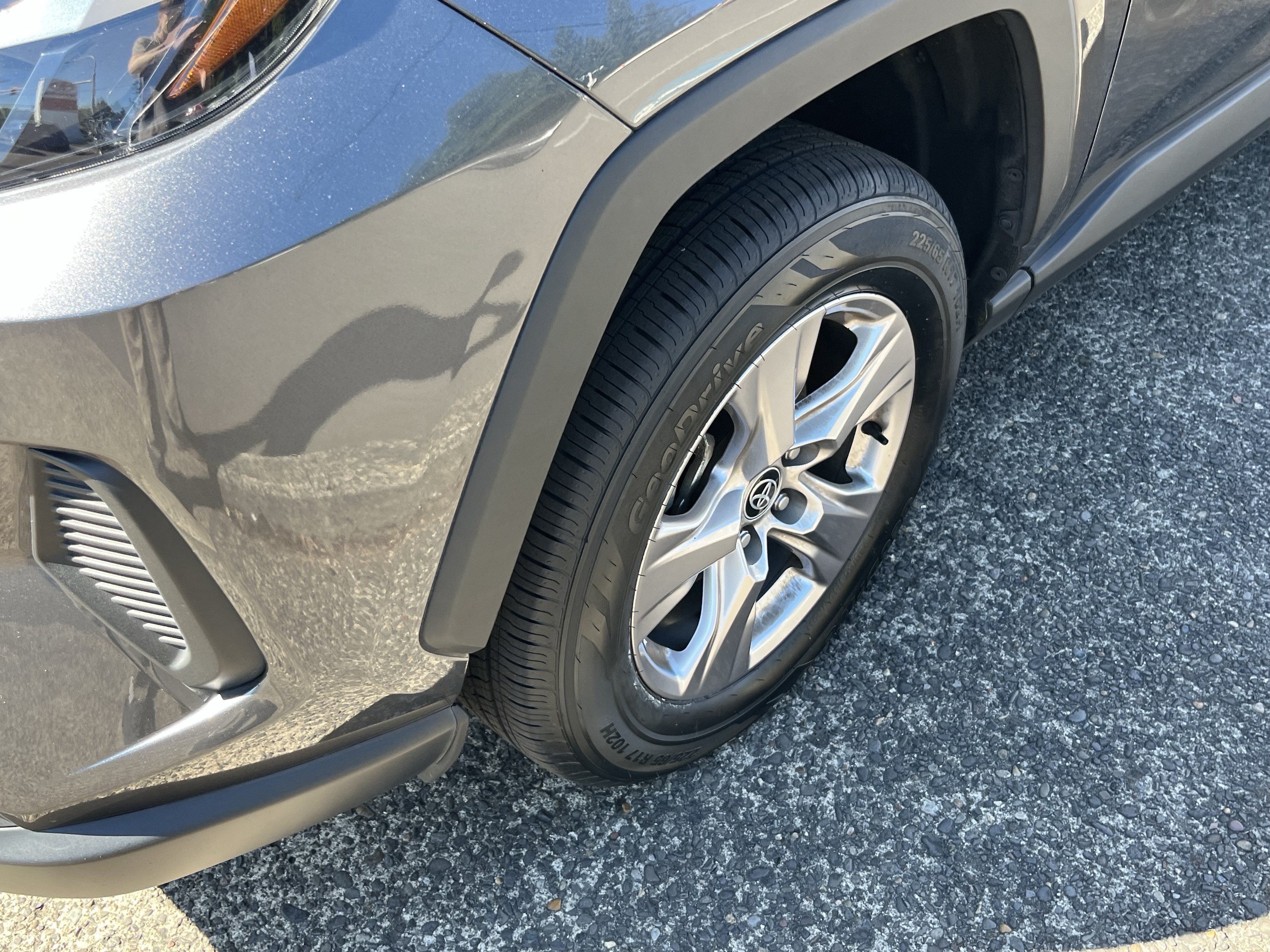 Certified 2023 Toyota RAV4 XLE w/ Convenience Package AWD/4WD image 7
