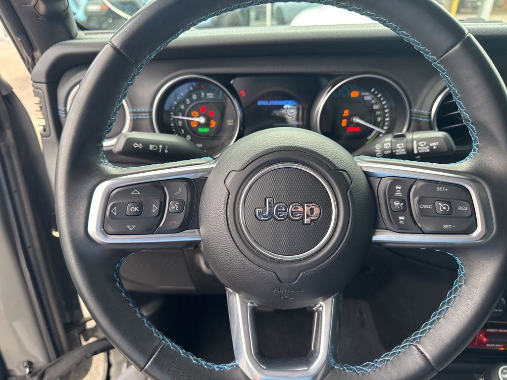 Used 2021 Jeep Wrangler Unlimited Rubicon 4xe w/ Safety Group image 15