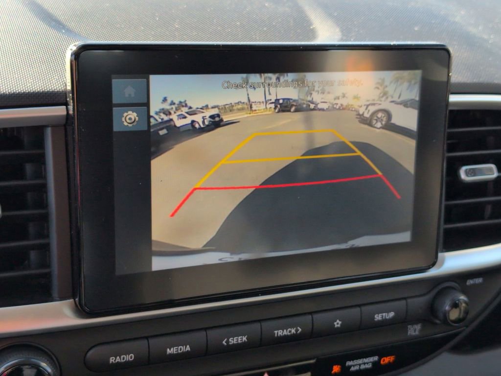Used 2025 Hyundai Venue SEL FWD image 18