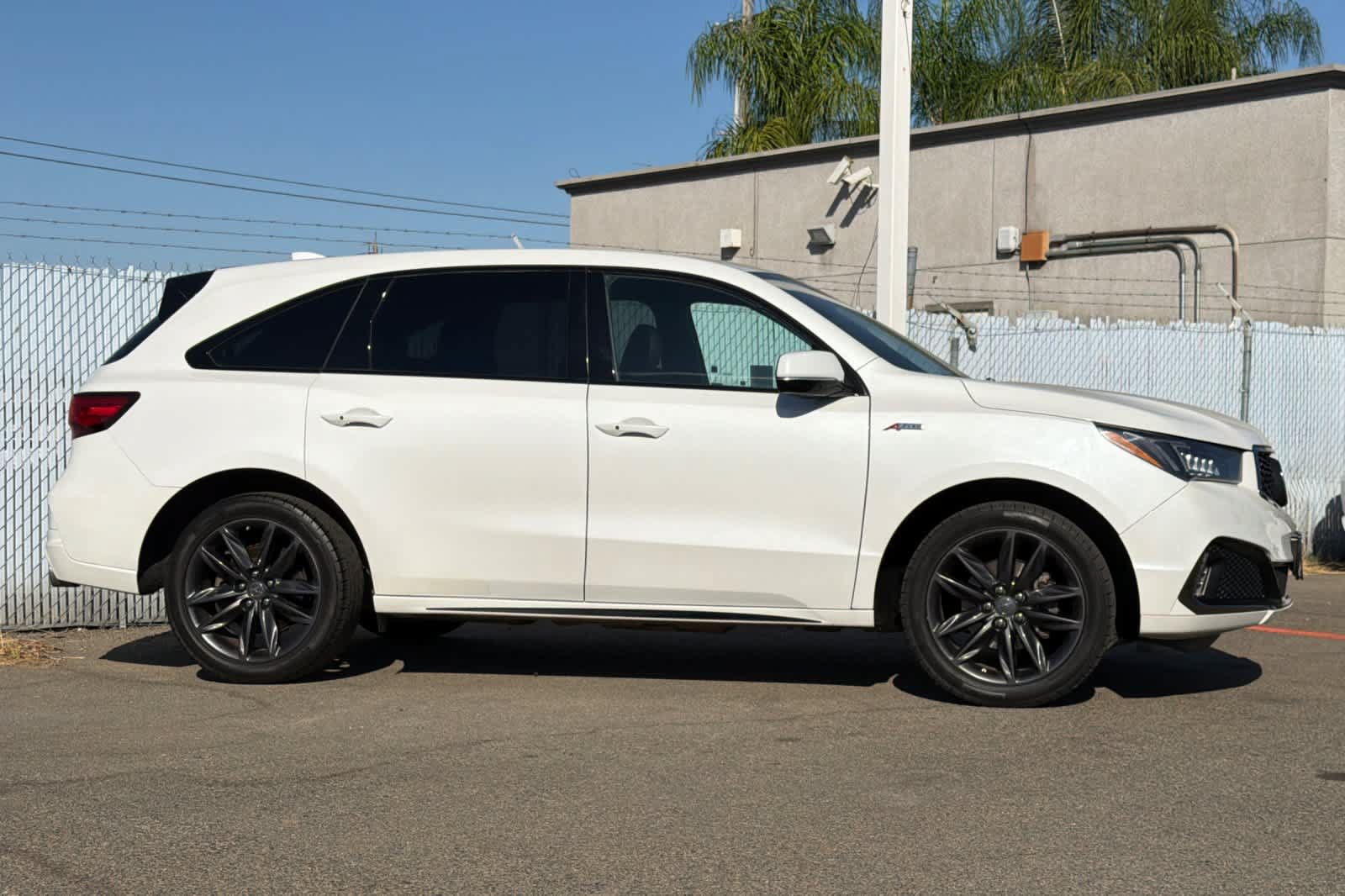 Used 2020 Acura MDX w/ Technology Package AWD/4WD image 6