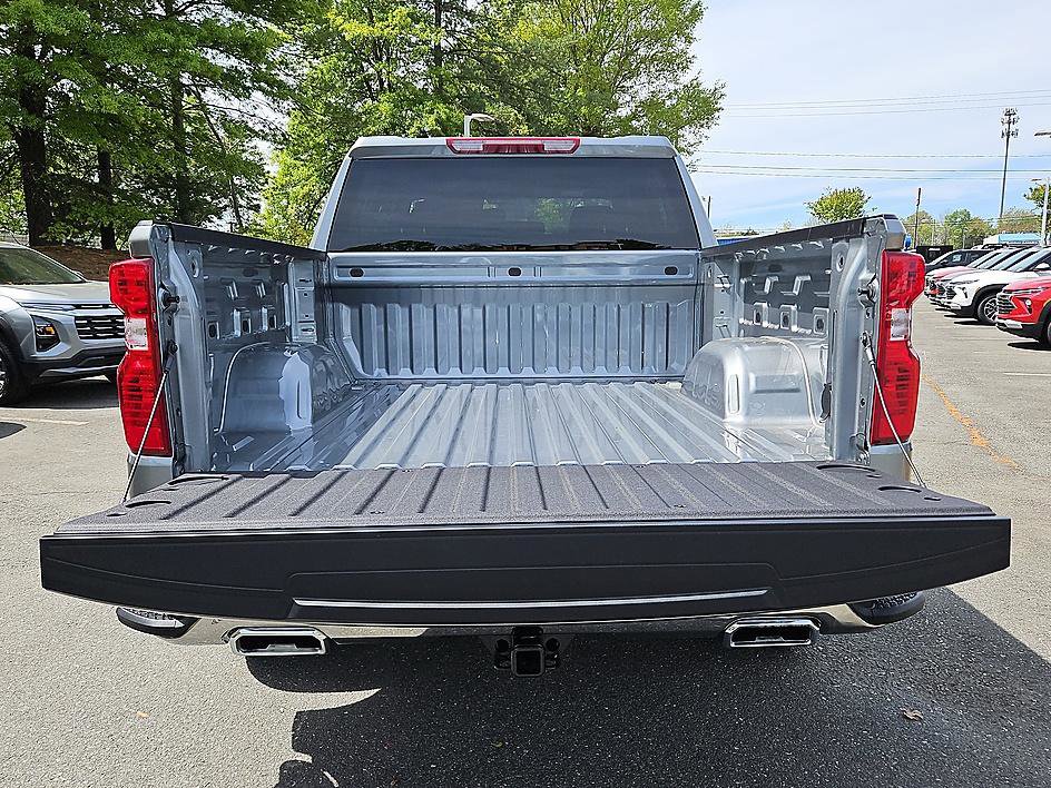 New 2026 Chevrolet Silverado 1500 LT w/ Z71 Off-Road Package AWD/4WD image 5