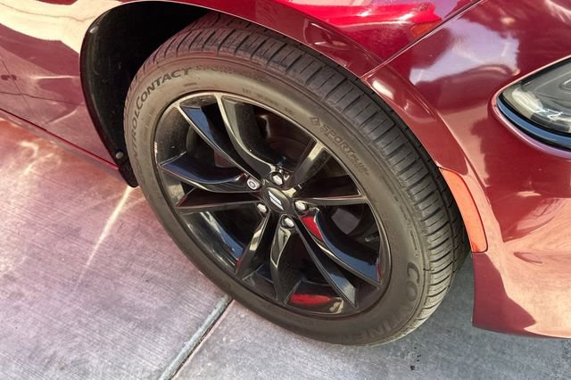 Certified 2017 Dodge Charger SE w/ Blacktop Package RWD image 12