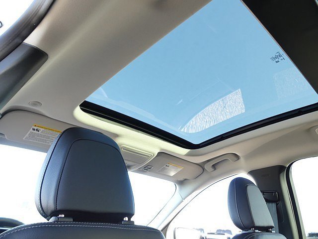 New 2025 Ford Escape SE w/ PHEV Premium Package image 24