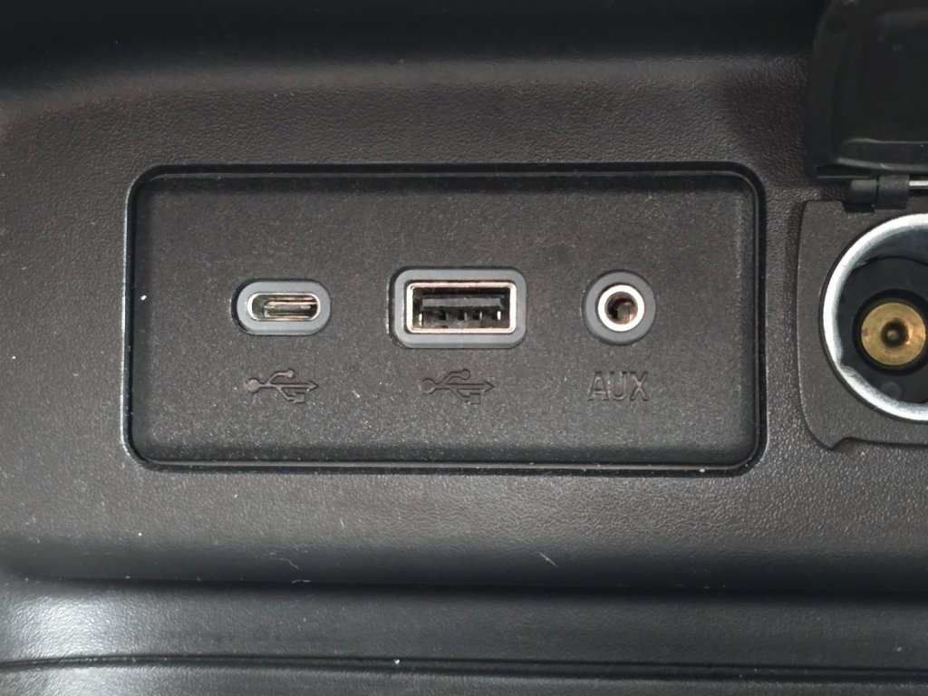 Used 2023 Chevrolet Equinox LT image 5