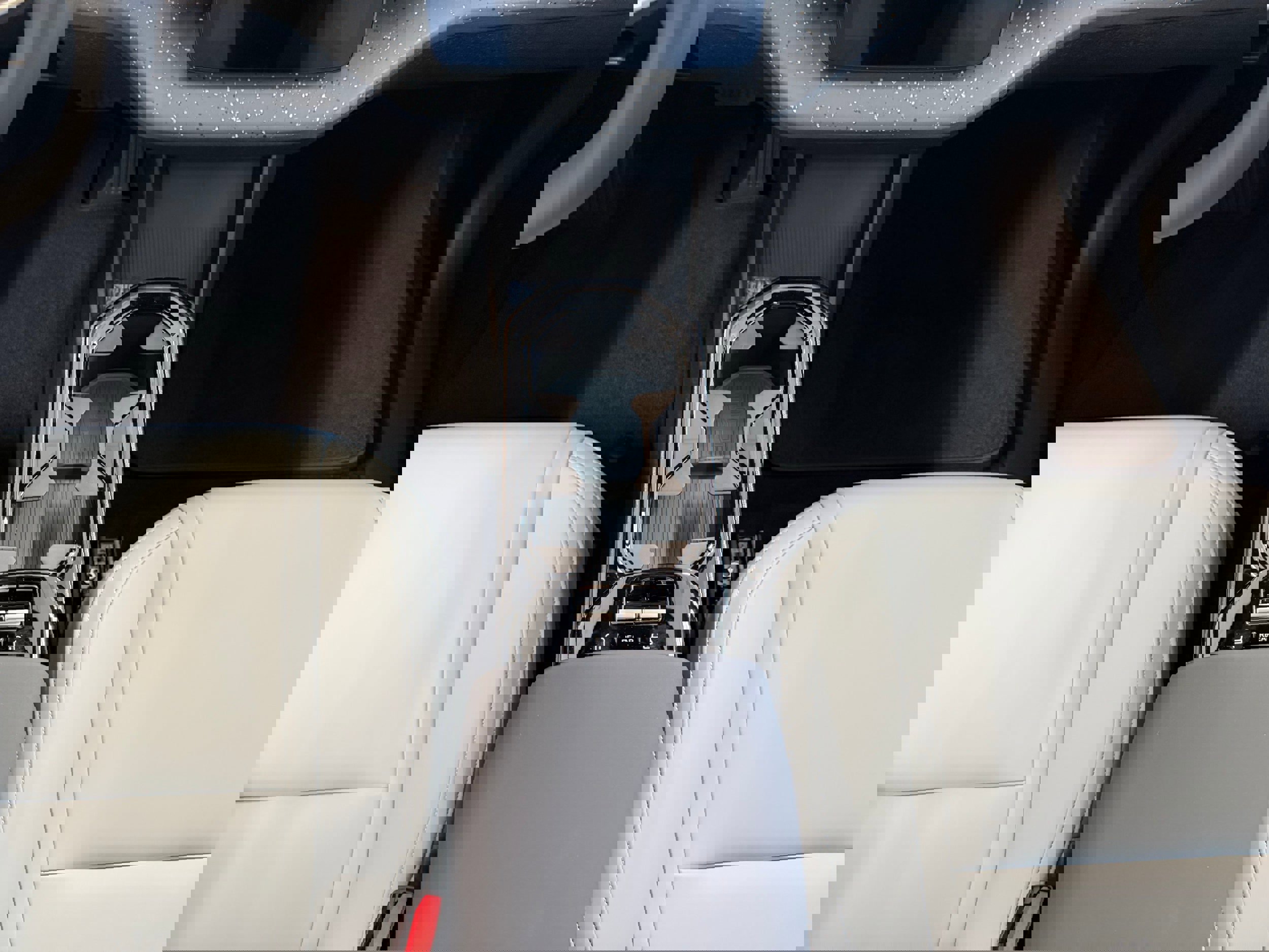 New 2026 Volvo EX30 Ultra w/ Climate Package image 23