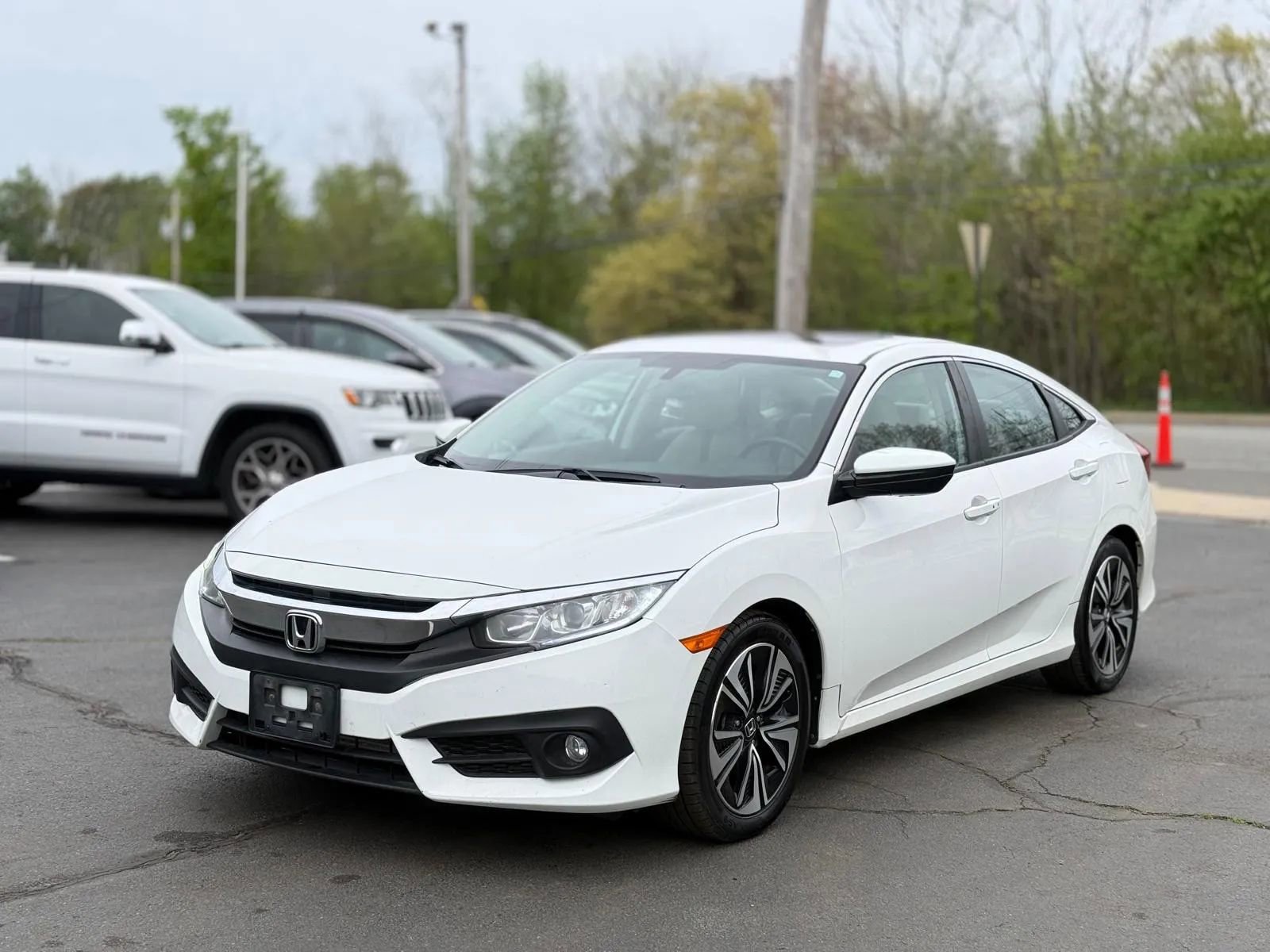 Used 2016 Honda Civic EX-L image 5