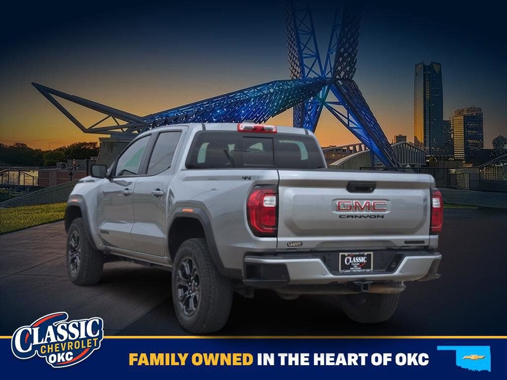 Used 2025 GMC Canyon Elevation w/ Convenience Package AWD/4WD image 5