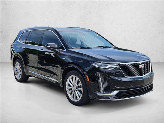 Used 2020 Cadillac XT6 Premium Luxury FWD image 3