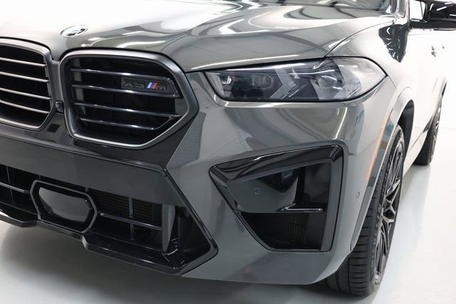 Used 2025 BMW X5 M Competition w/ Executive Package image 66