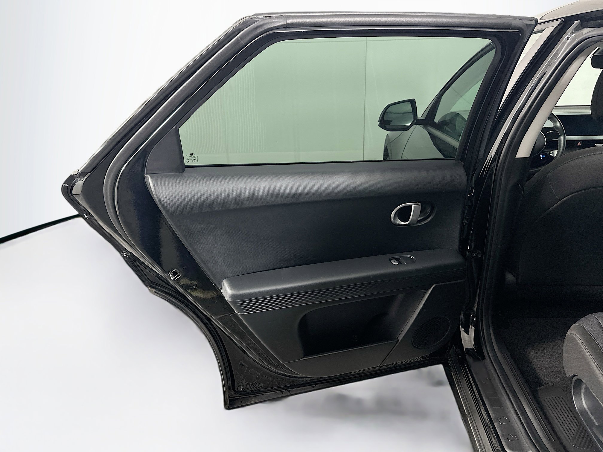 Used 2024 Hyundai Ioniq 5 SEL image 26