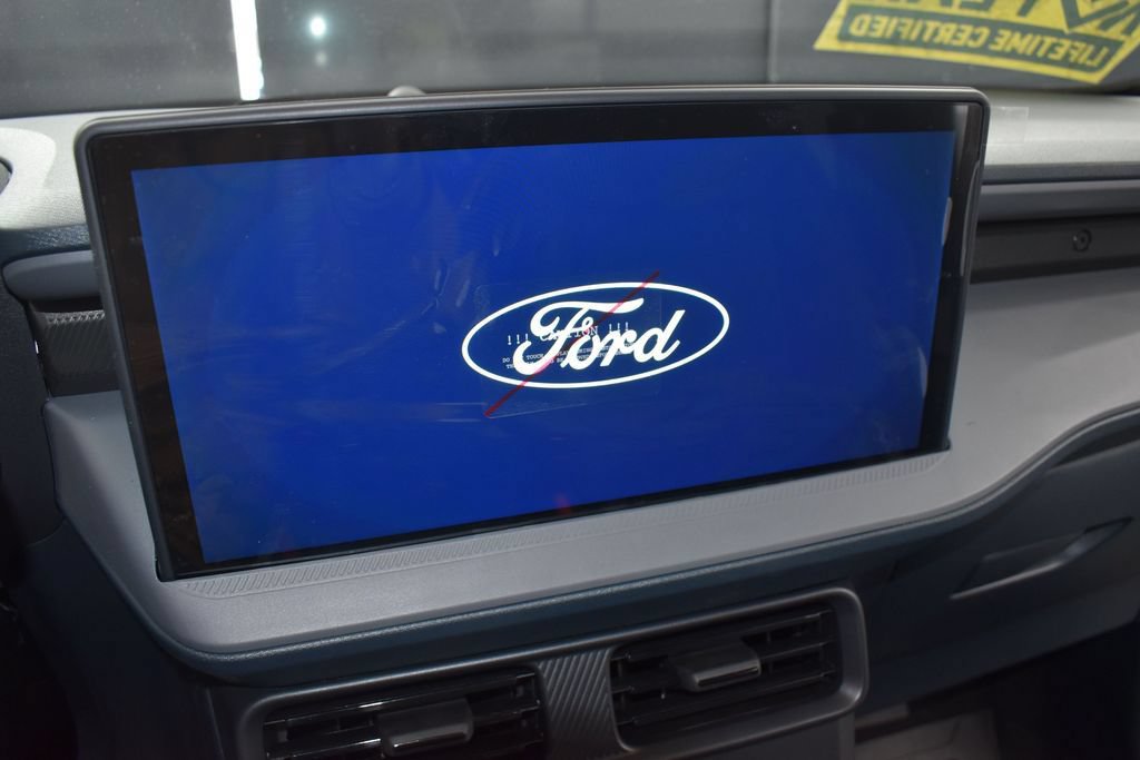 New 2026 Ford Maverick XLT w/ Equipment Group 301A AWD/4WD image 23