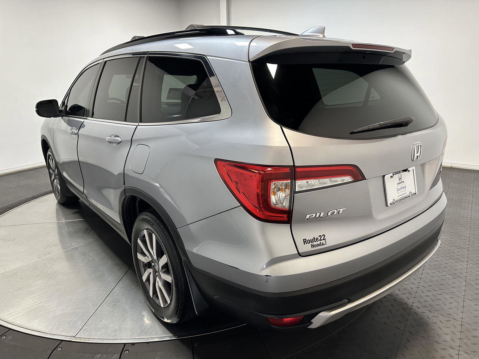 Used 2021 Honda Pilot EX image 9