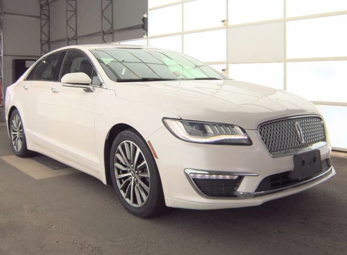 Used 2019 Lincoln MKZ Premiere image 17