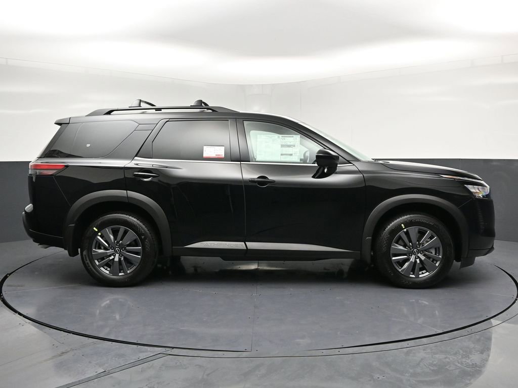 New 2026 Nissan Pathfinder SV image 28