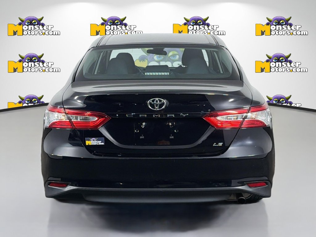 Used 2020 Toyota Camry LE FWD image 6