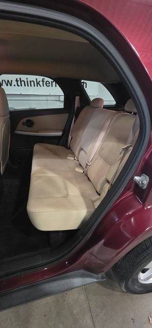 Used 2008 Pontiac Torrent 2WD w/ Preferred Package image 23