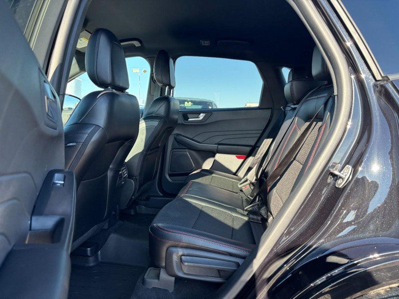Used 2023 Ford Escape ST-Line w/ Tech Pack #1 AWD/4WD image 12