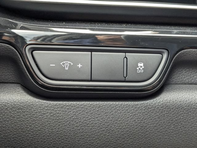 Certified 2025 Kia Carnival SX Prestige FWD image 40
