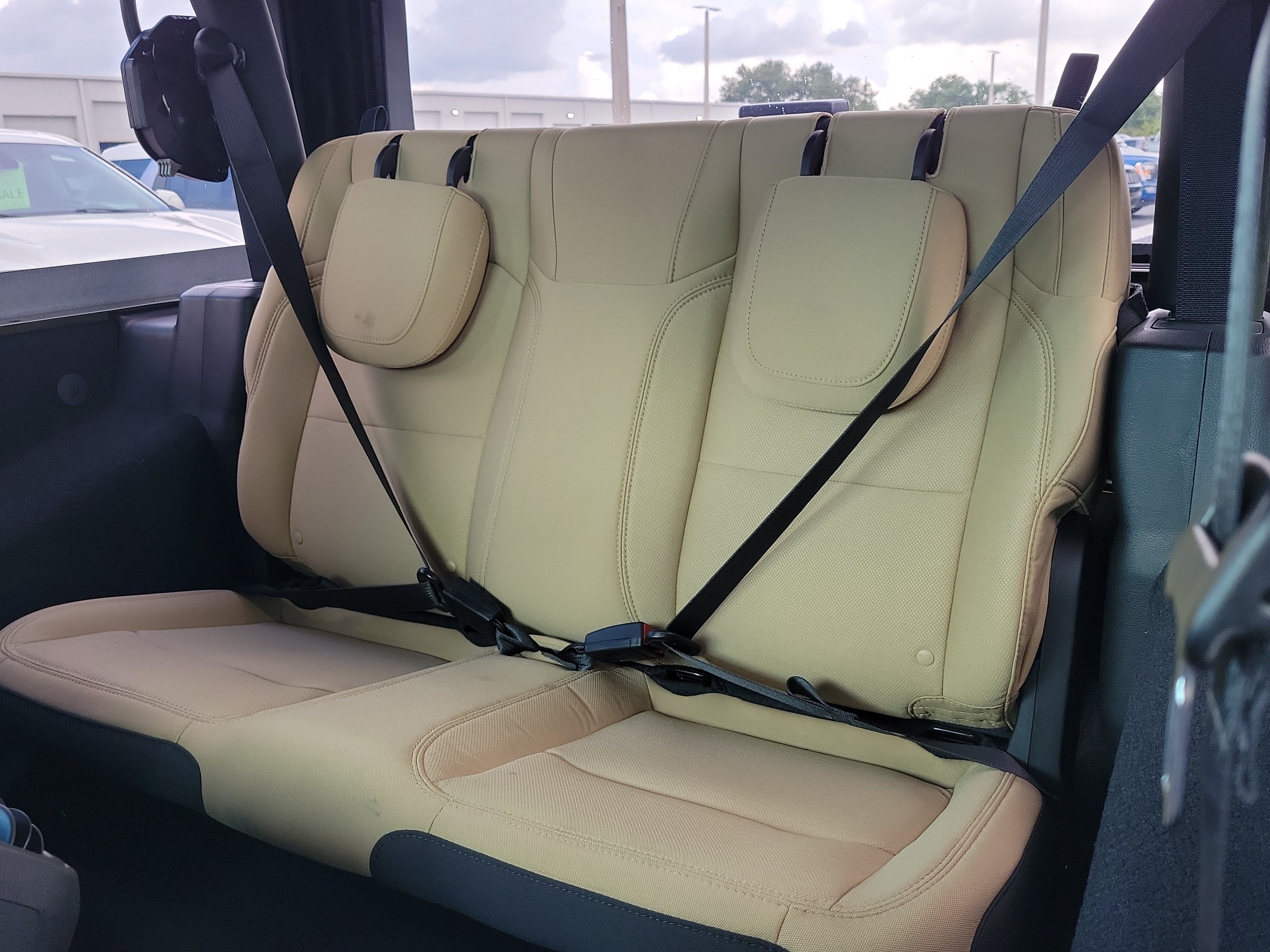 Used 2023 Jeep Wrangler Sport AWD/4WD image 11