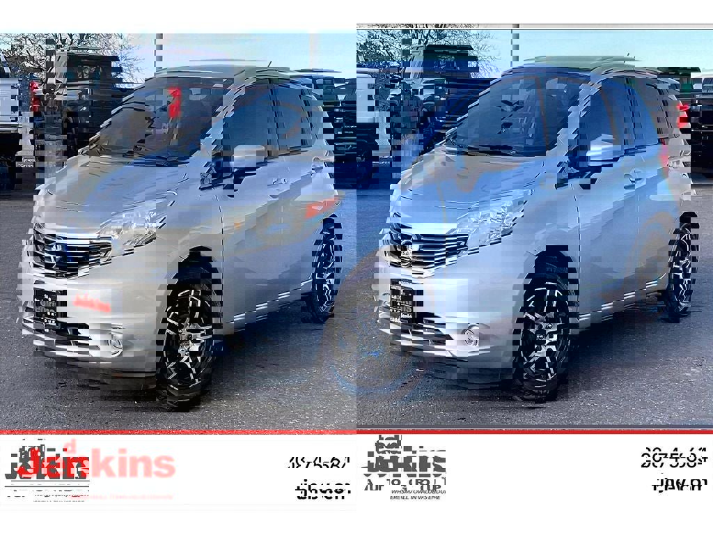 Used 2015 Nissan Versa Note SV FWD image 1