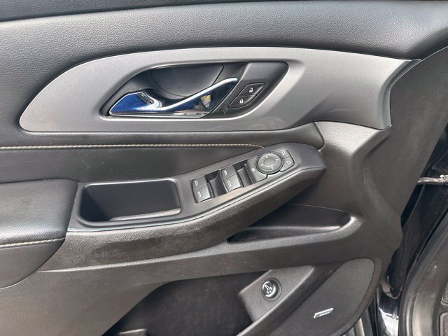 Used 2021 Chevrolet Traverse LT w/ LT Premium Package AWD/4WD image 20