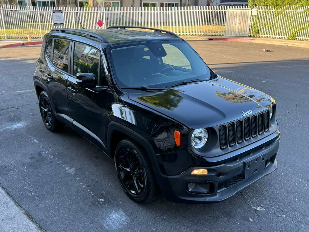 Used 2017 Jeep Renegade Altitude image 8