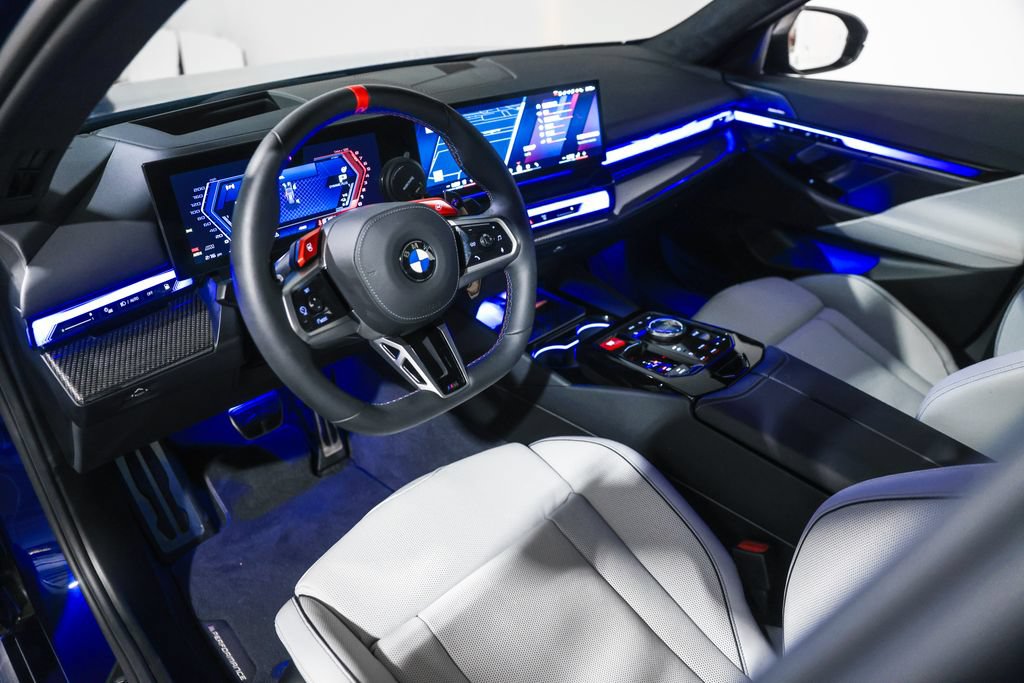 Used 2026 BMW M5 w/ Executive Package AWD/4WD image 33
