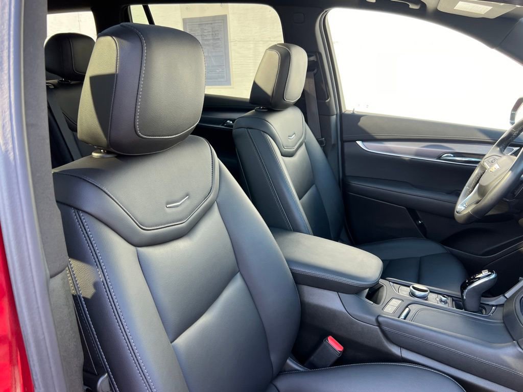 Certified 2023 Cadillac XT6 Luxury image 27