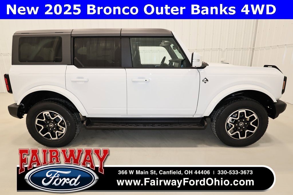 New 2025 Ford Bronco Outer Banks image 1