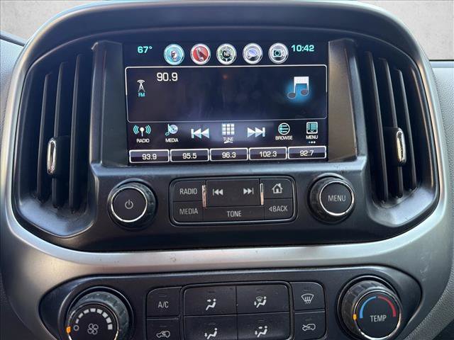 Used 2018 Chevrolet Colorado LT AWD/4WD image 16