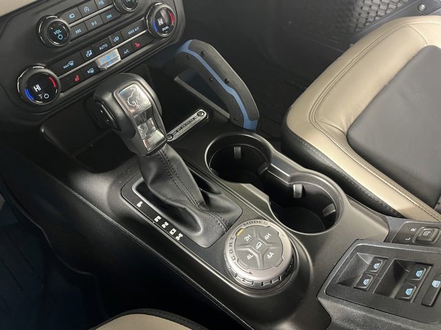 Used 2023 Ford Bronco Wildtrak image 34