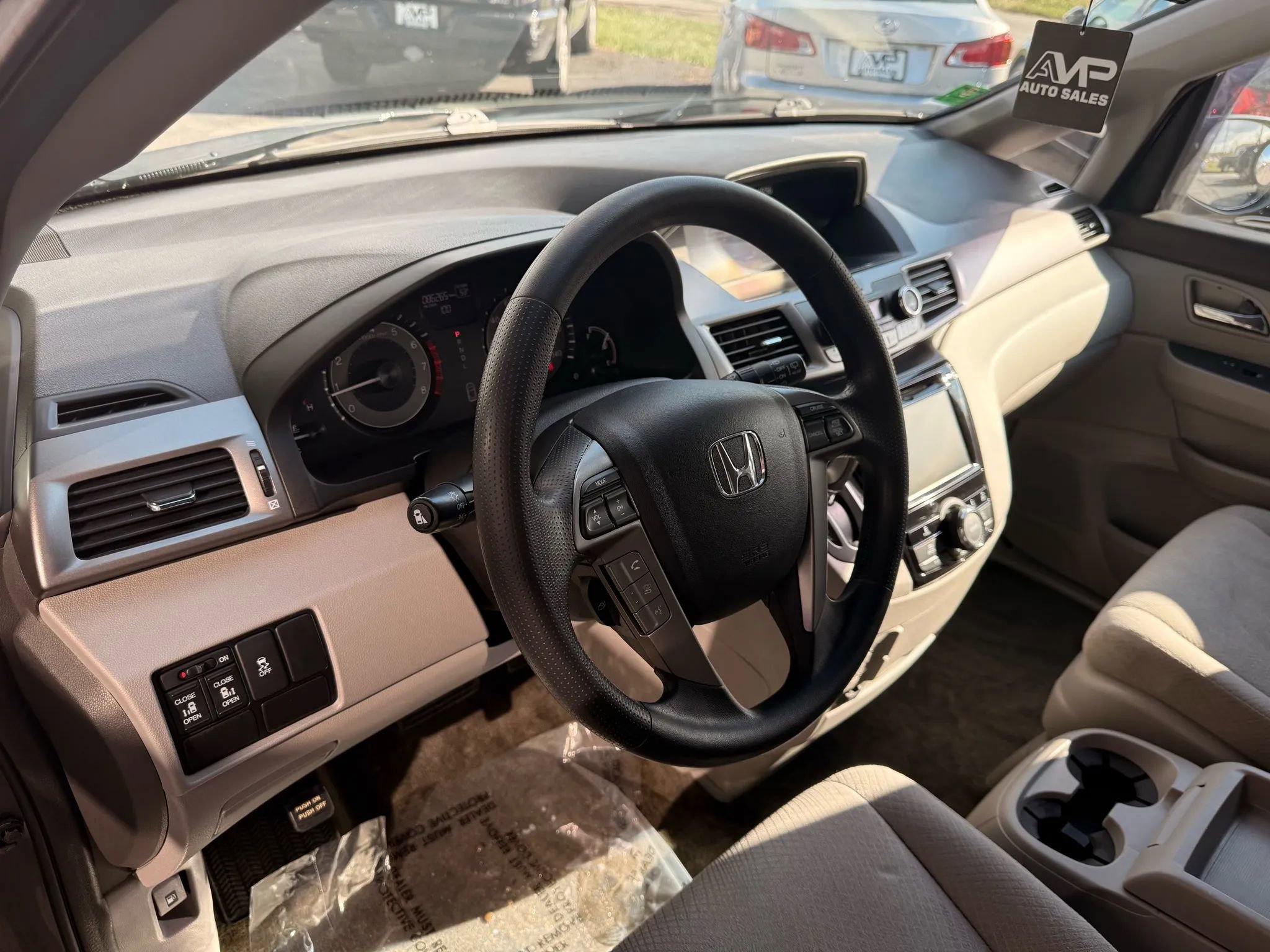 Used 2016 Honda Odyssey EX image 11