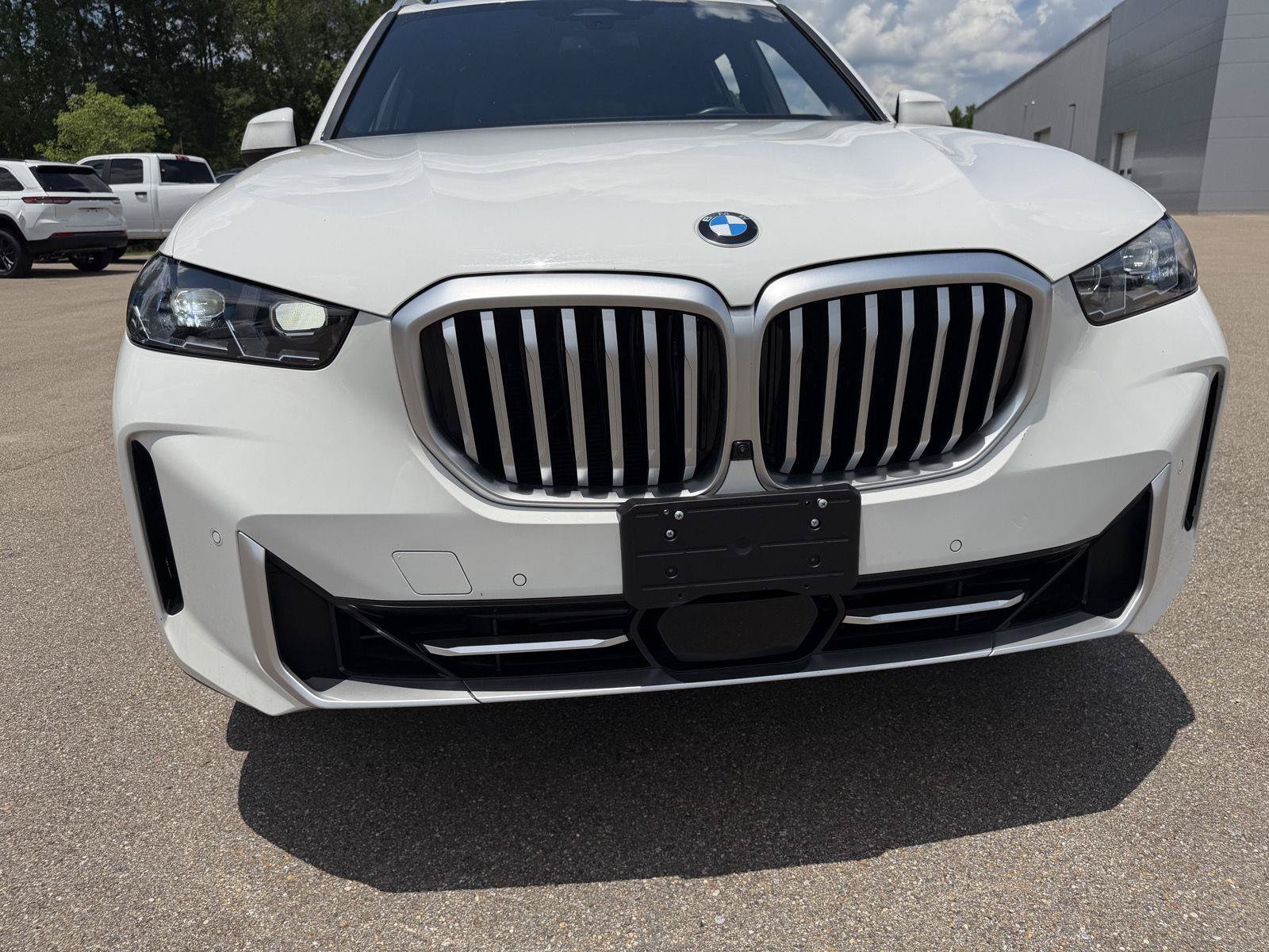 Used 2026 BMW X5 sDrive40i RWD image 23