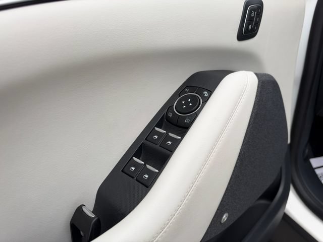 Used 2022 Ford Mustang Mach-E Premium w/ Ice White Appearance Package AWD/4WD image 21
